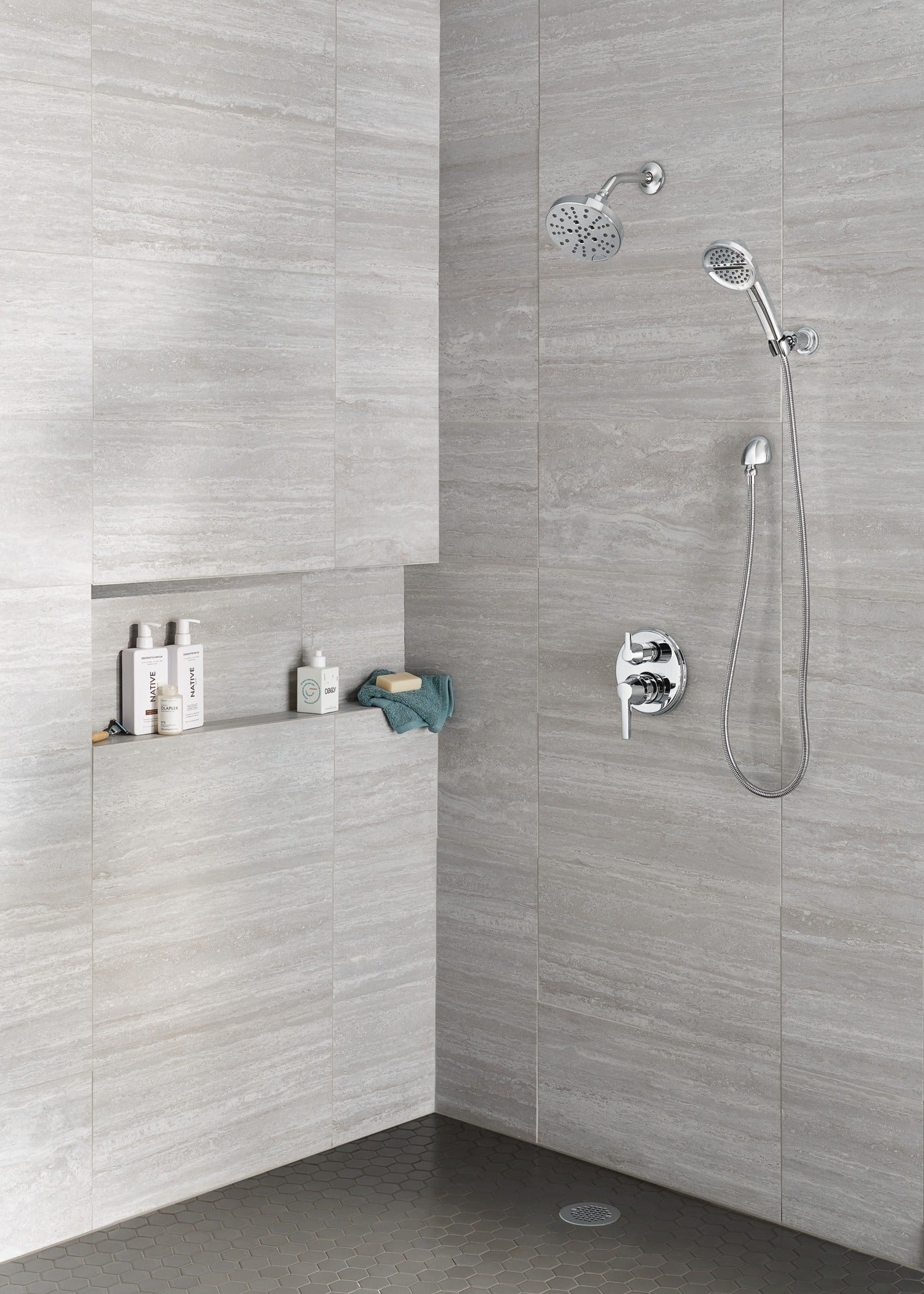 Delta Universal Showering Components 3-Setting Wall Mount Handshower