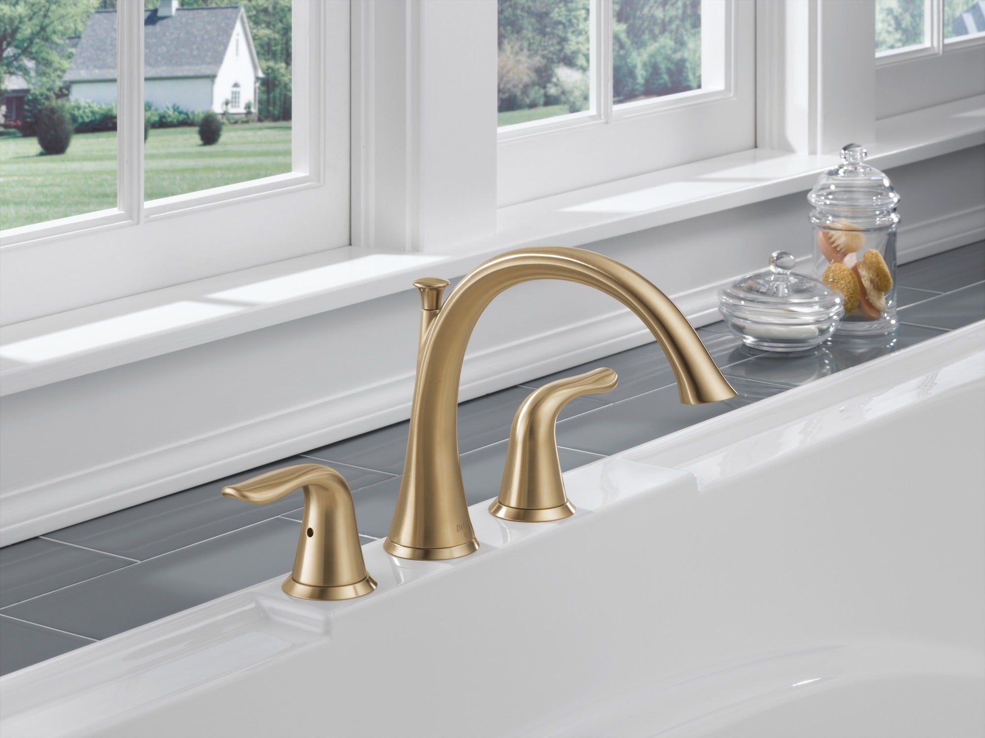 Delta Lahara® Roman Tub Trim