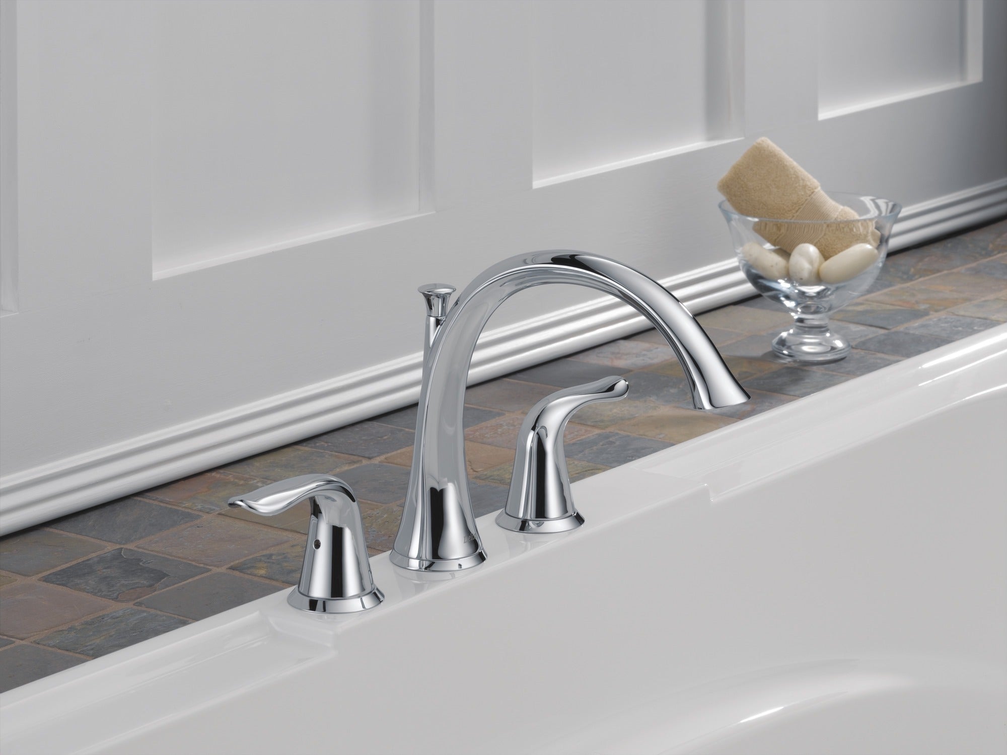 Delta Lahara® Roman Tub Trim