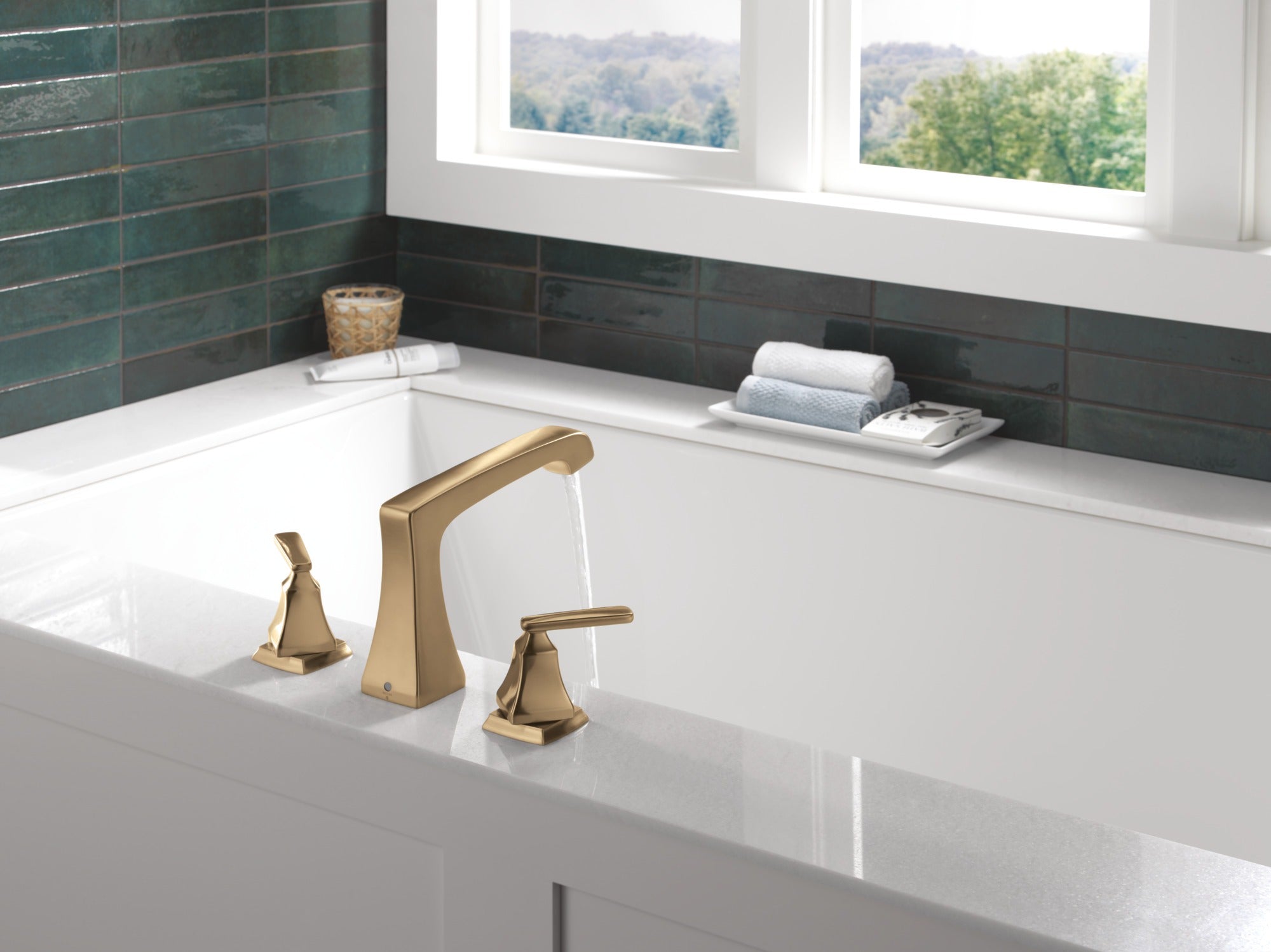 Delta Ashlyn® Roman Tub Trim