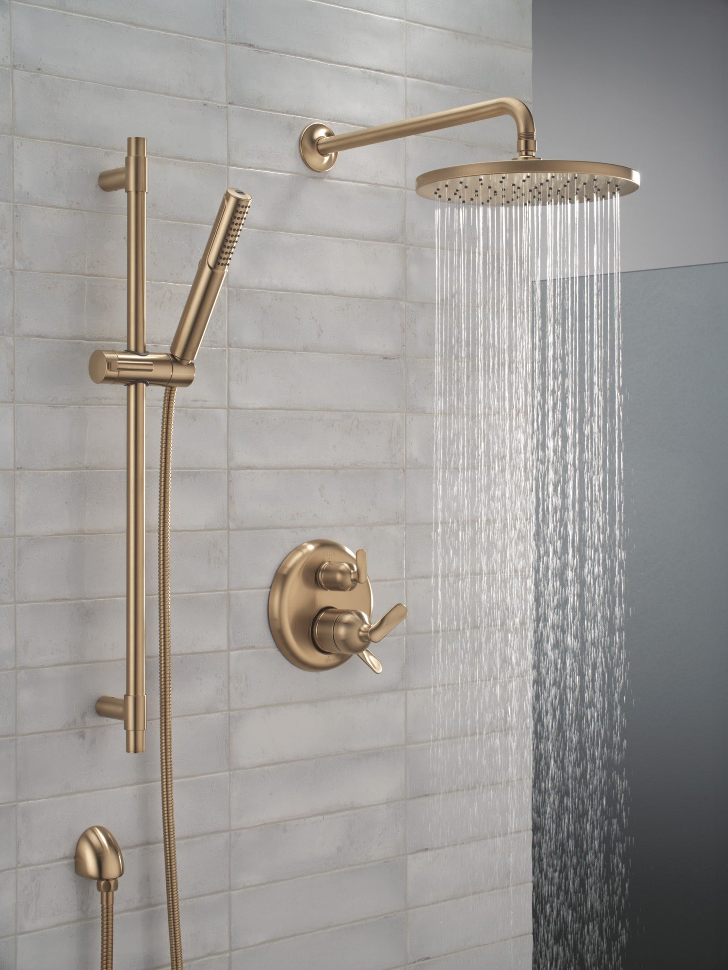 Delta Universal Showering Components 2-Setting Hand Shower with ProClean™ Spray – Slide Bar Mount
