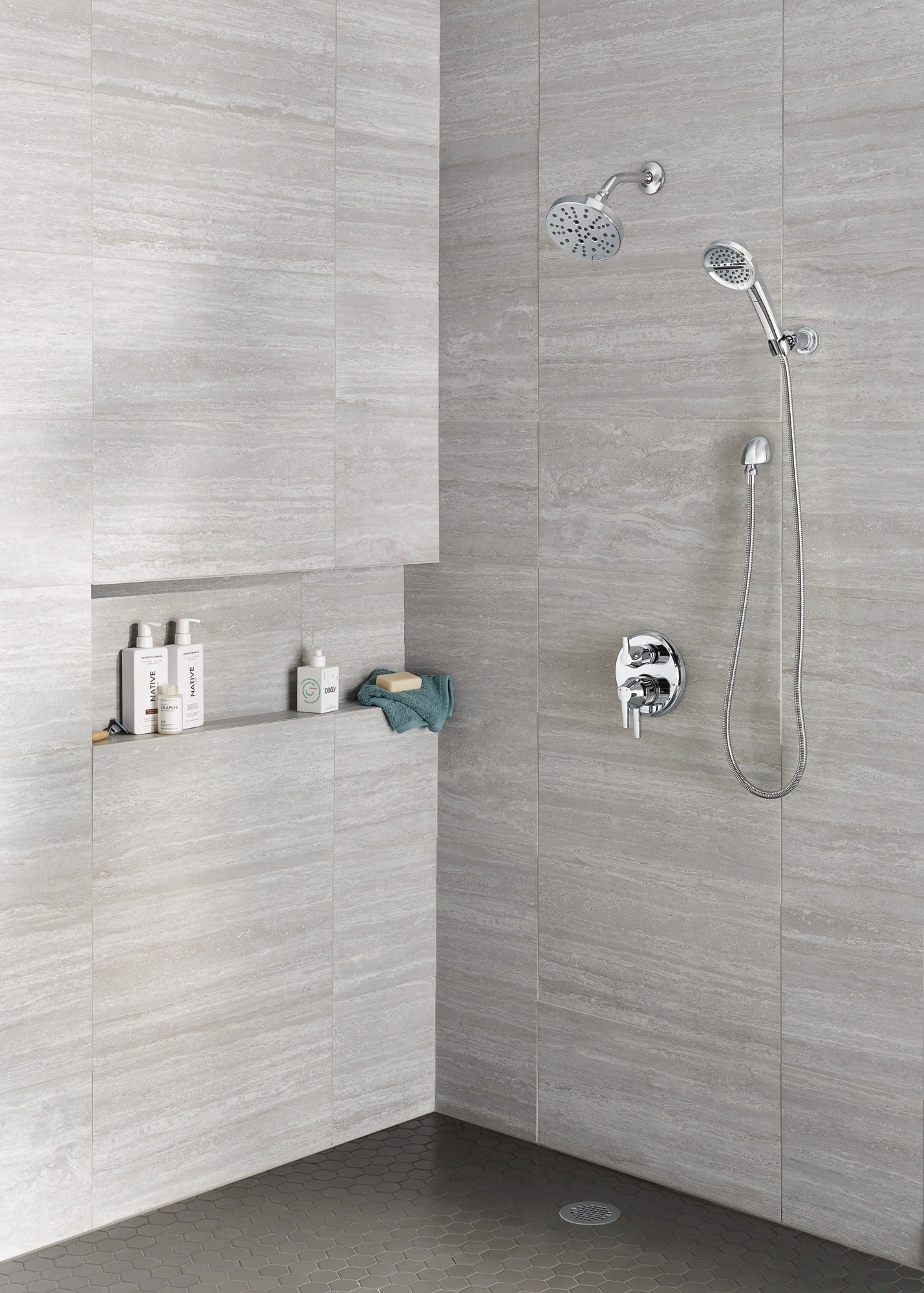 Delta Universal Showering Components 3-Setting Wall Mount Handshower