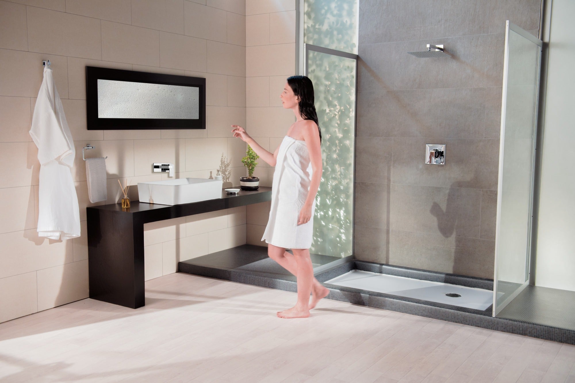 Delta Velum™ Towel Ring