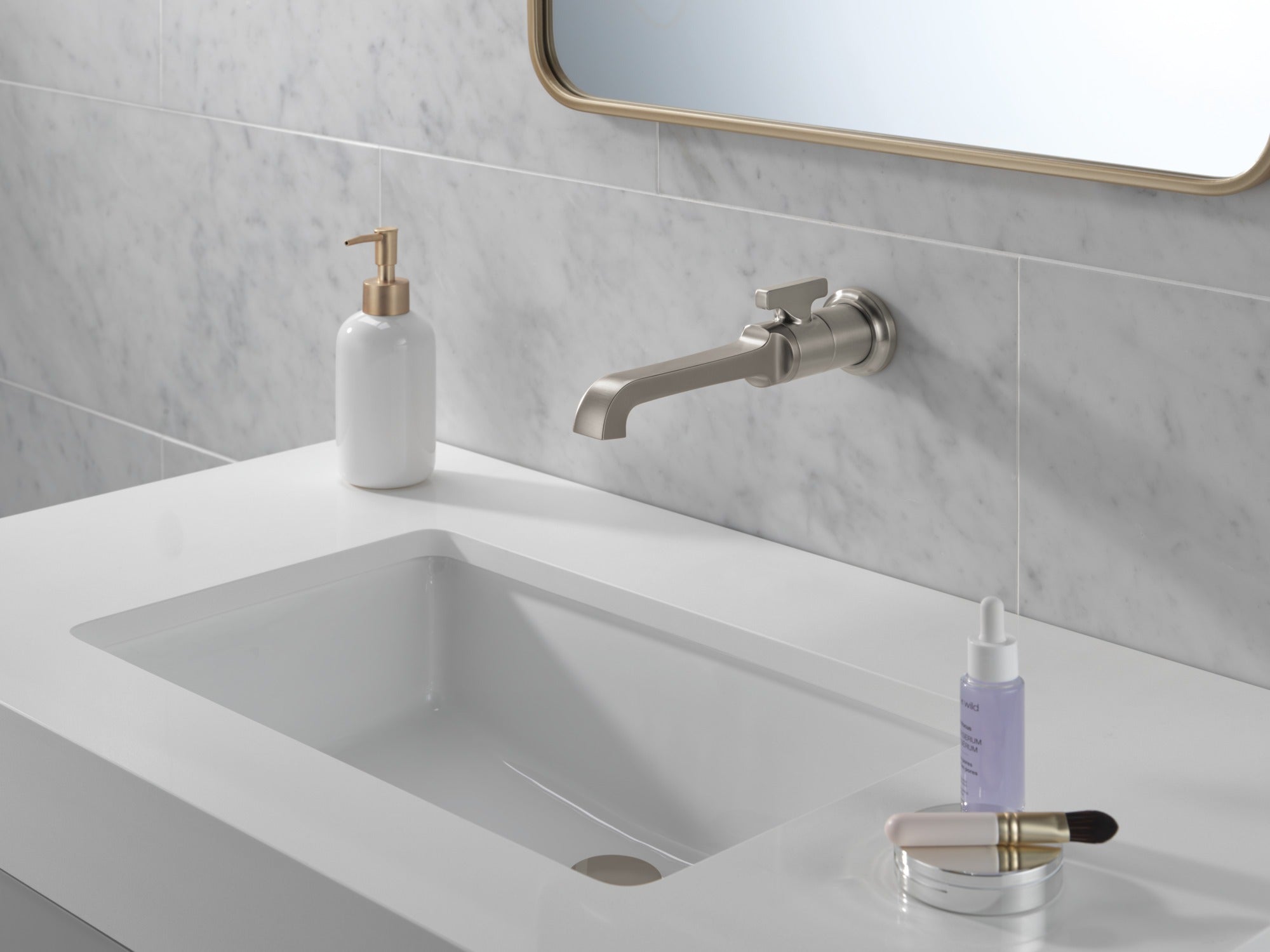 Delta Tetra™ Single Handle Wall Mount Bathroom Faucet Trim