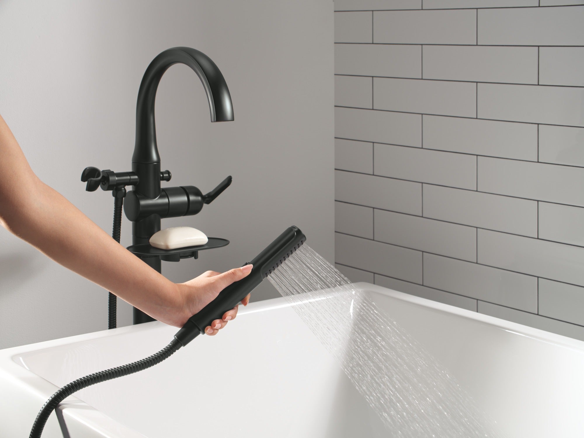 Delta Bonacci™ Floor Mount Tub Filler Trim