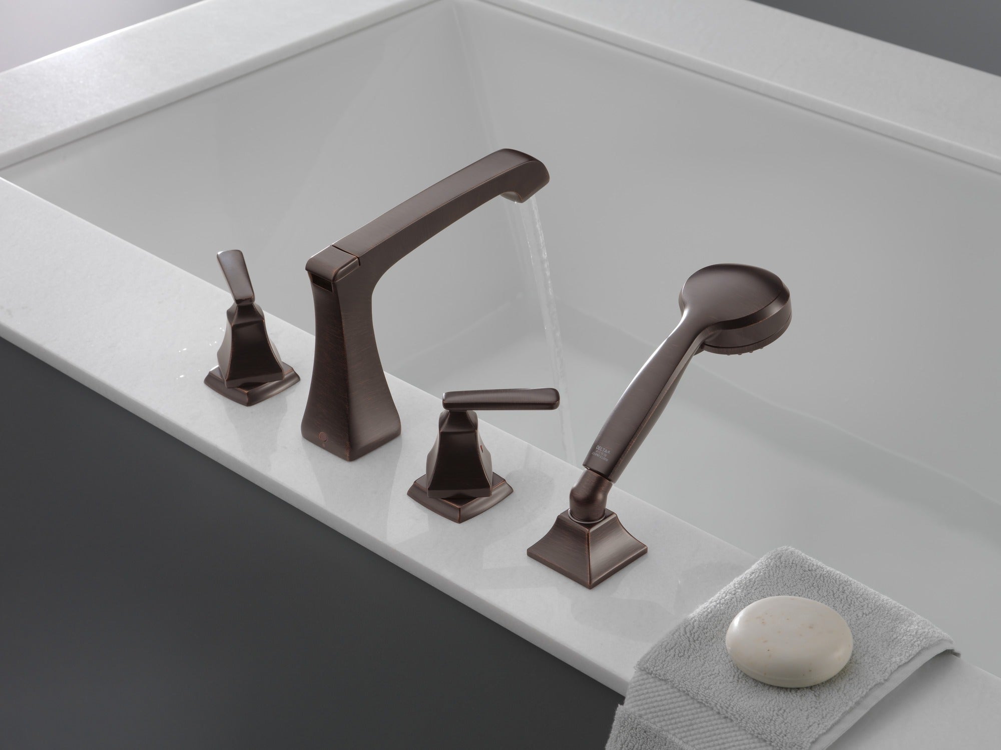 Delta Ashlyn® Roman Tub with Hand Shower Trim