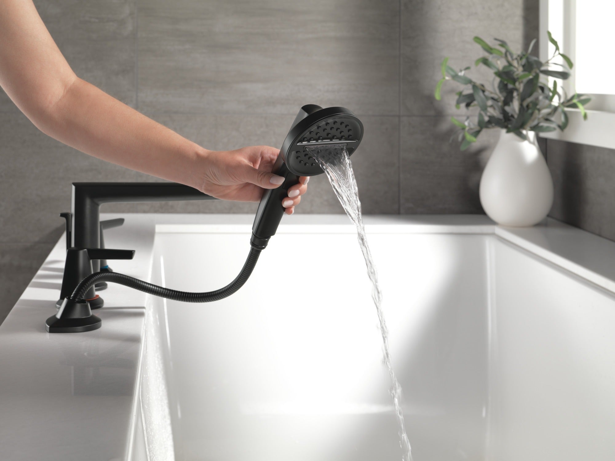 Delta Galeon™ 4-Hole Roman Tub Trim with Hand Shower