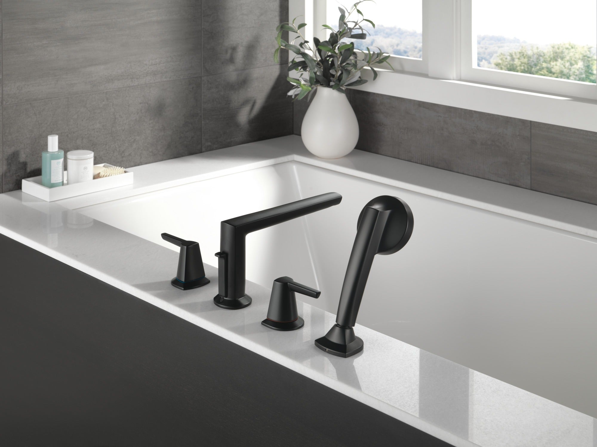 Delta Galeon™ 4-Hole Roman Tub Trim with Hand Shower