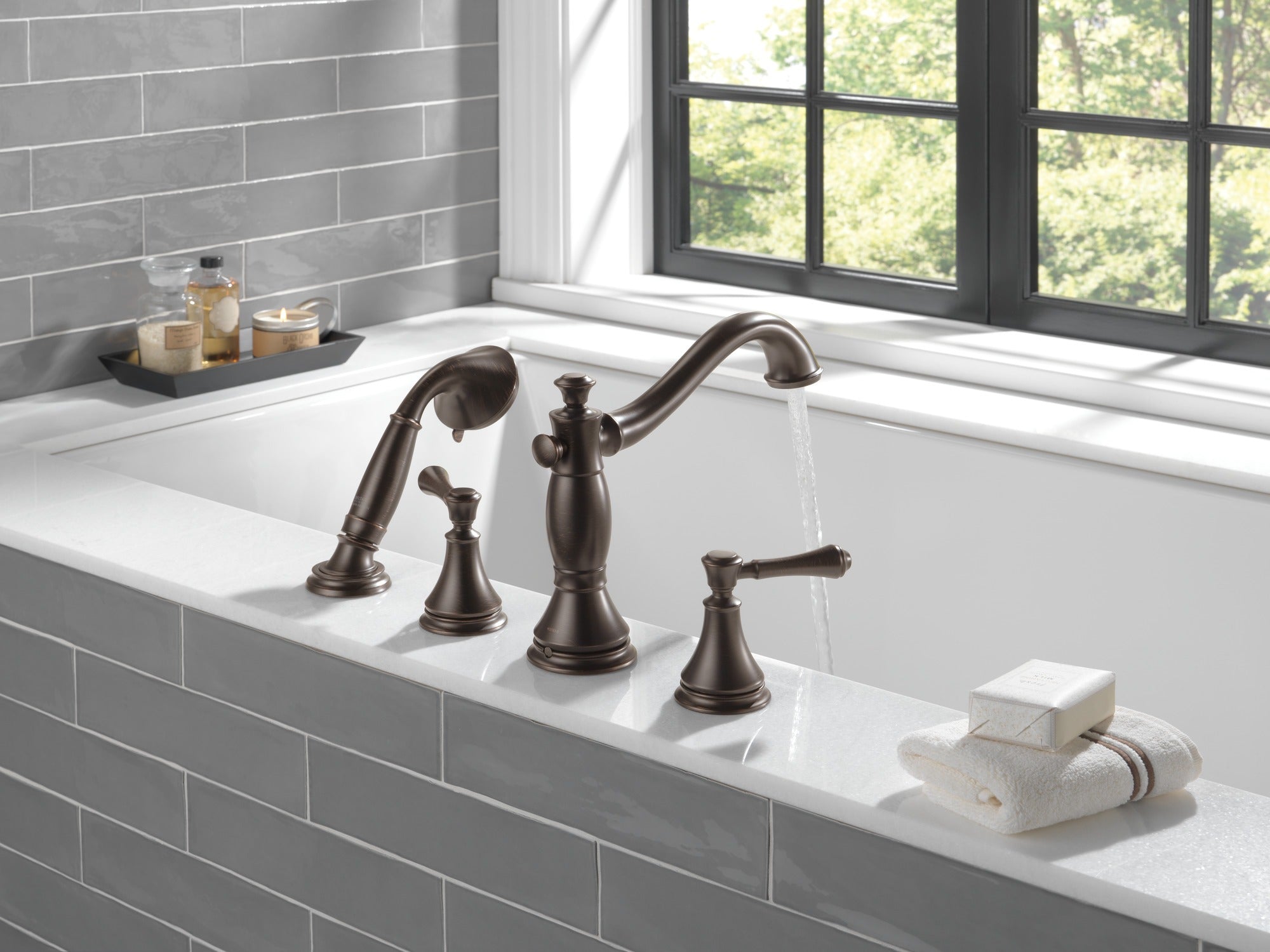 Delta Cassidy® Metal Lever Handle Set - Roman Tub