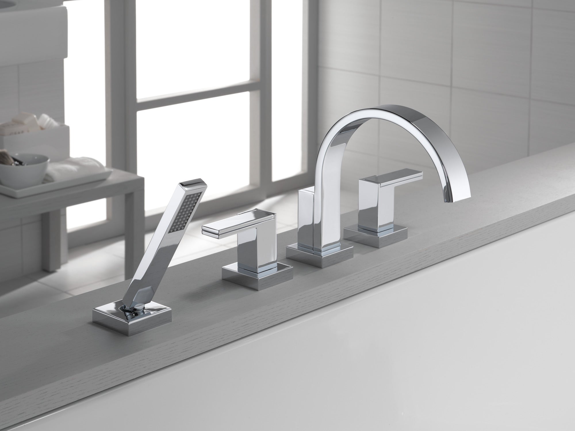 Brizo Siderna® Roman Tub Faucet Lever Handle Kit