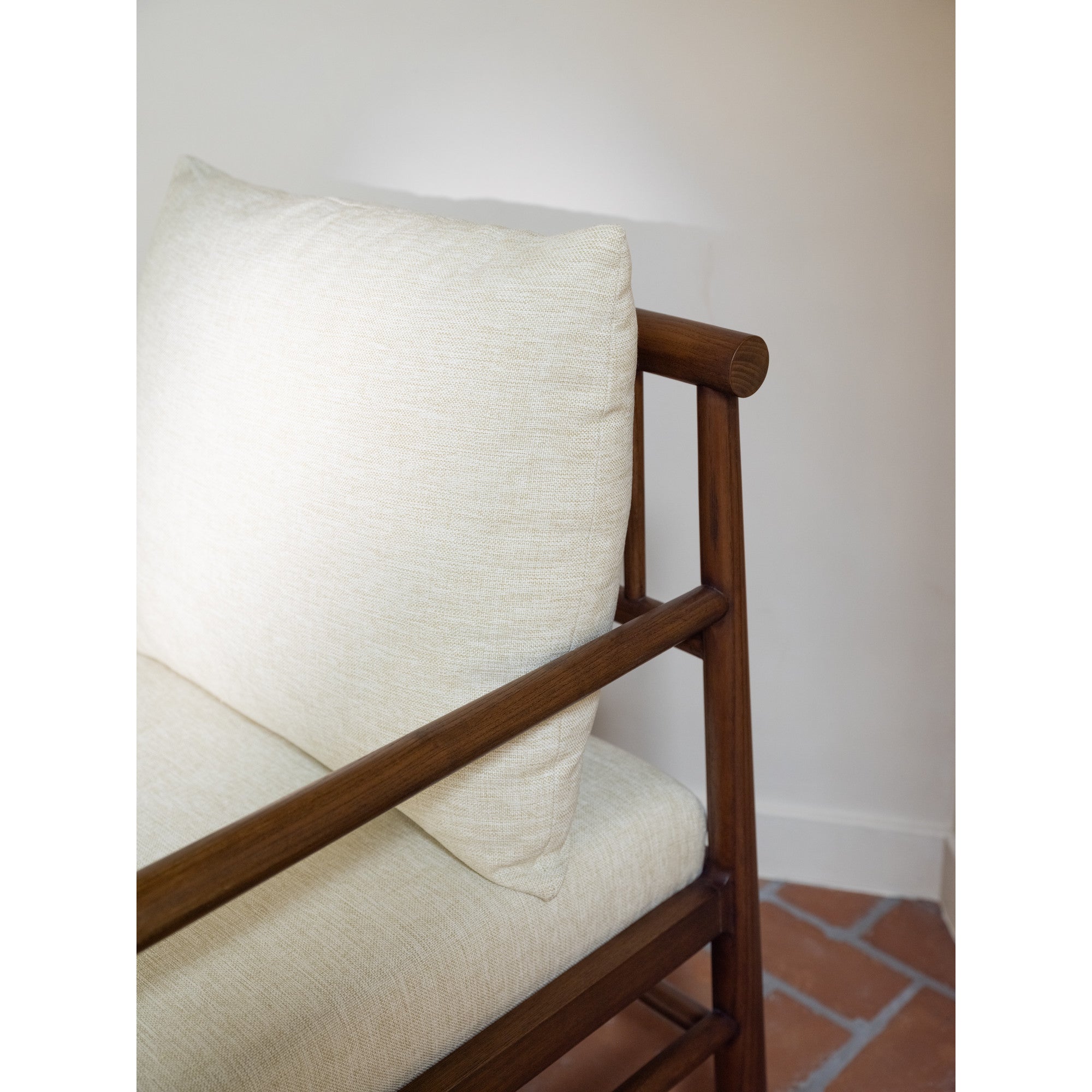 Moes Mayne Accent Chair Cream TA-1014-05