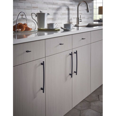 Top Knobs Sanctuary Arched Pull