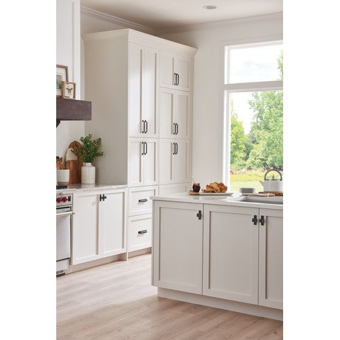 Top Knobs Barrington Channing Pull