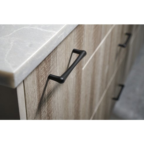 Top Knobs Barrington Brookline Pull