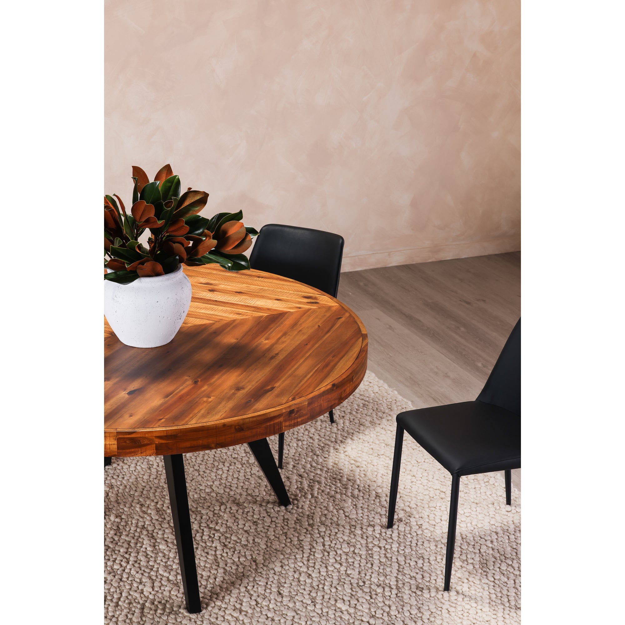 Moes Parq 60In Round Dining Table TL-1029-14