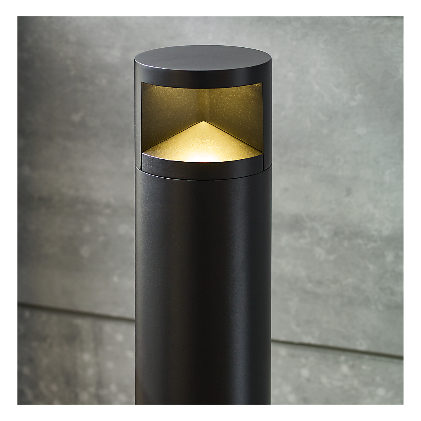 Arkay Three 36 Outdoor Bollard