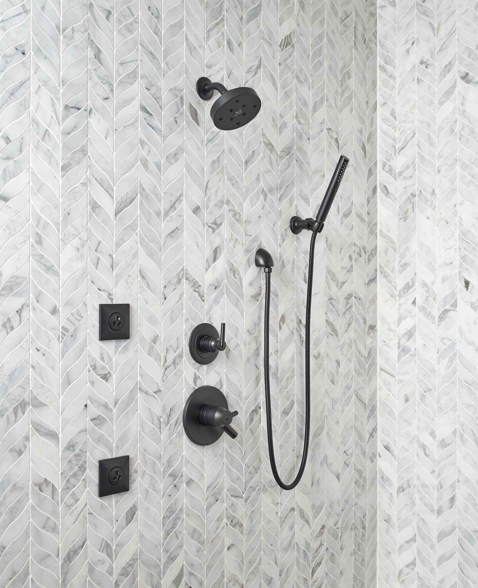 Delta Trinsic® Monitor® 17 Series H2OKinetic® Shower Trim
