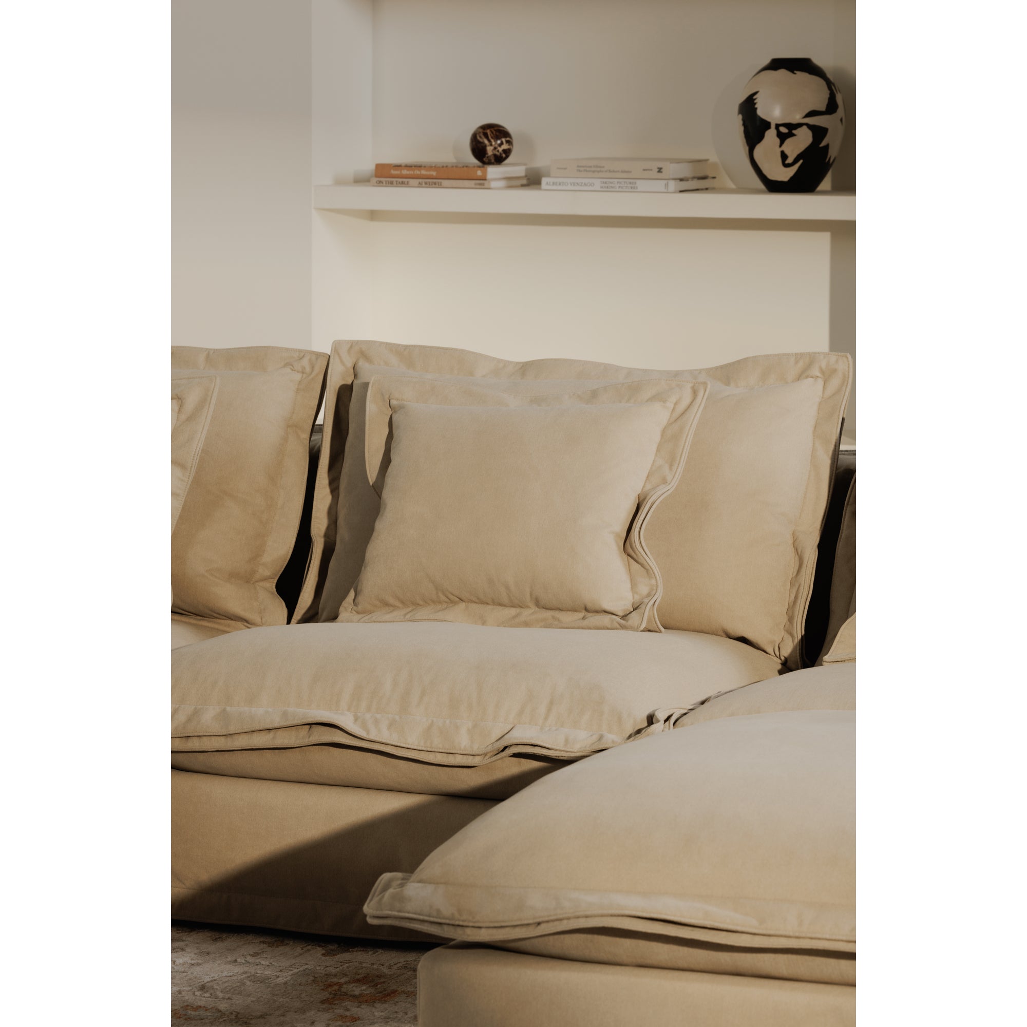 Moes Olivia Slipper Chair Sand UB-1023-34