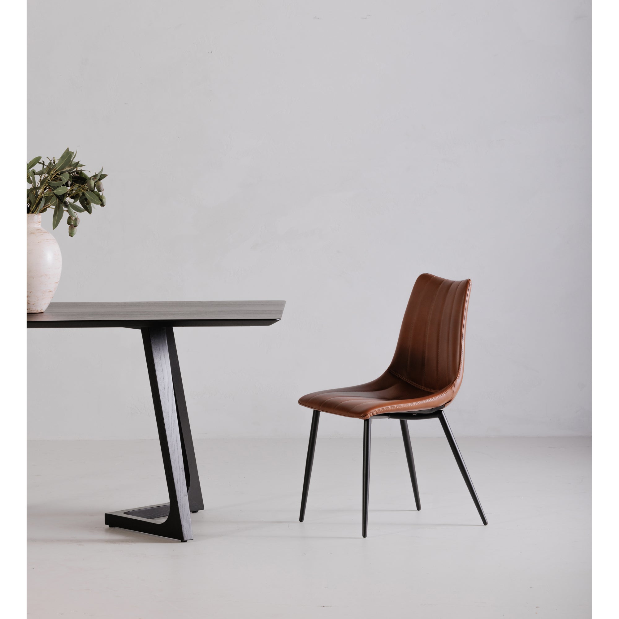 Moes Alibi Dining Chair Brown - Set Of Two UU-1022-03