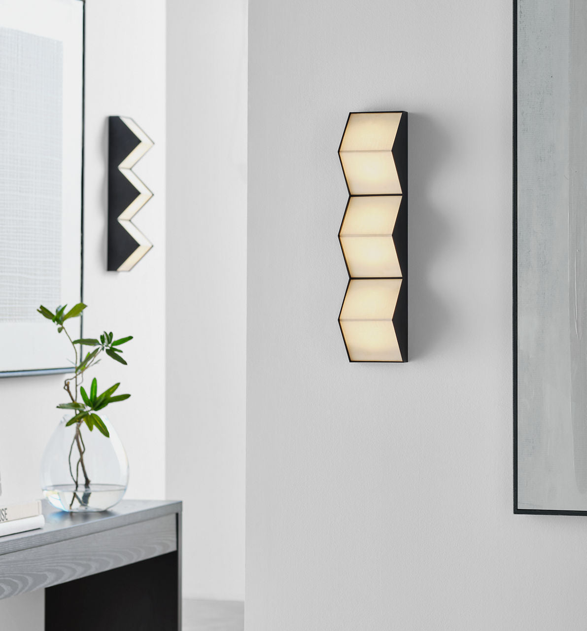 Zig Zag Medium Sconce