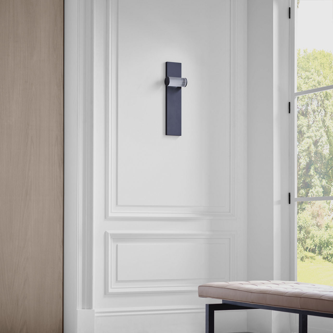 Esfera Medium Sconce