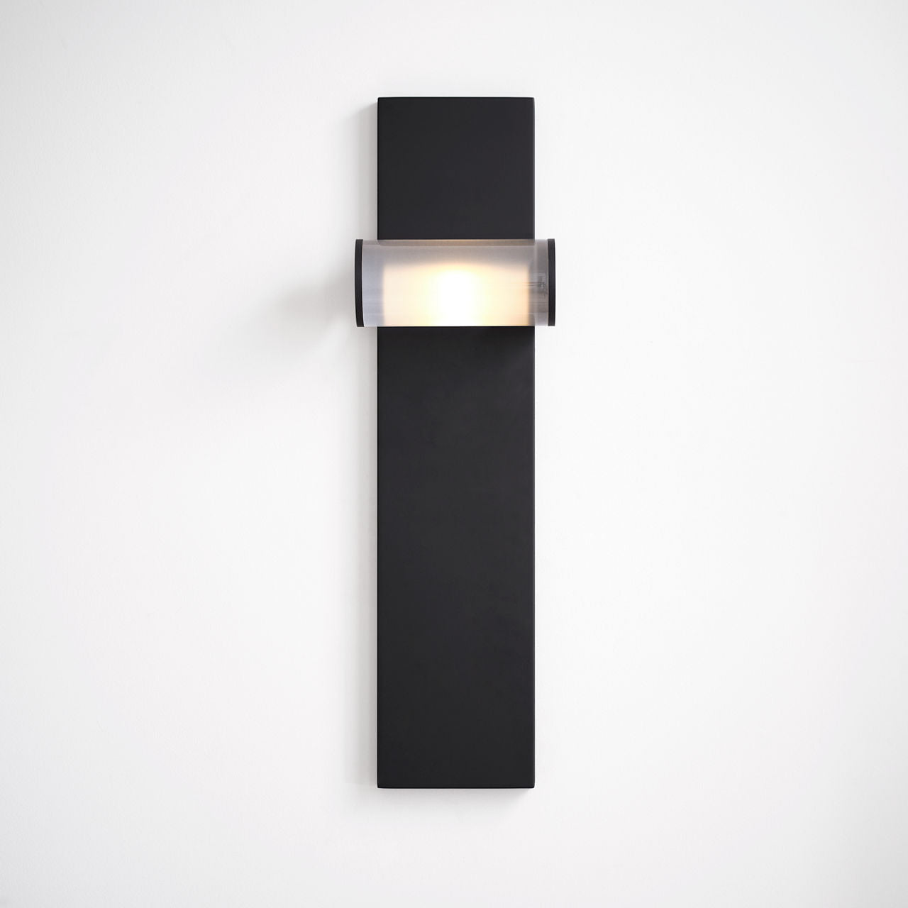 Esfera Medium Sconce