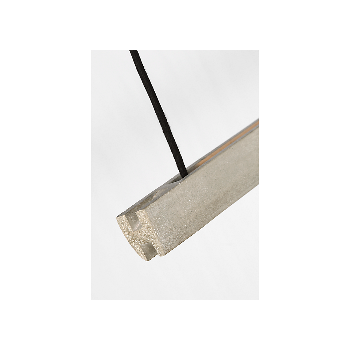 Visual Comfort Lino 72 Linear Chandelier
