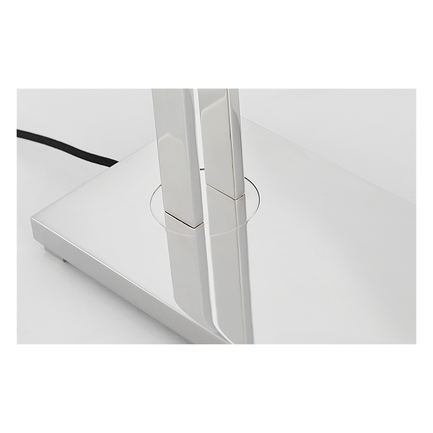 Stagger Small Table Lamp