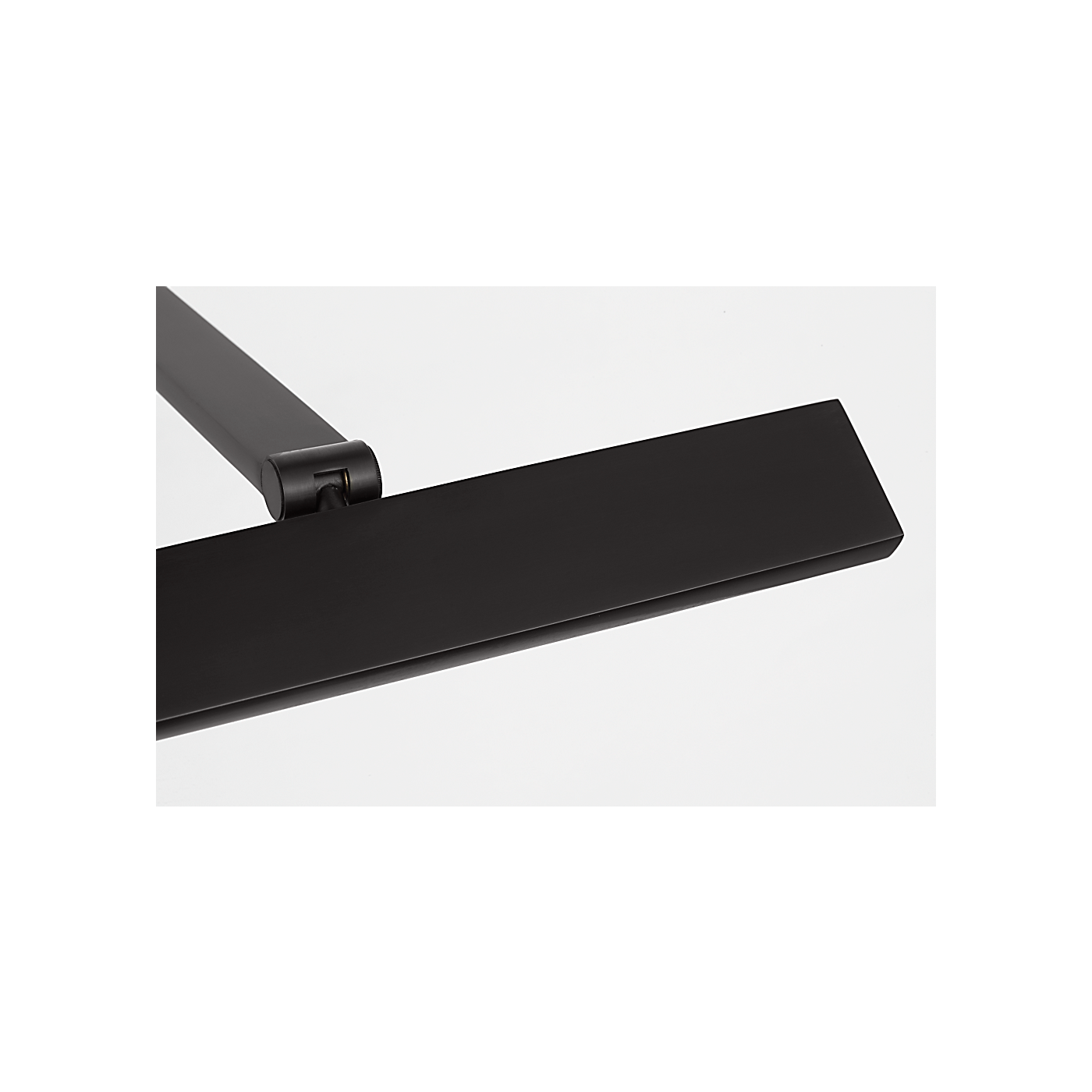 Visual Comfort Botto 24 Picture Light
