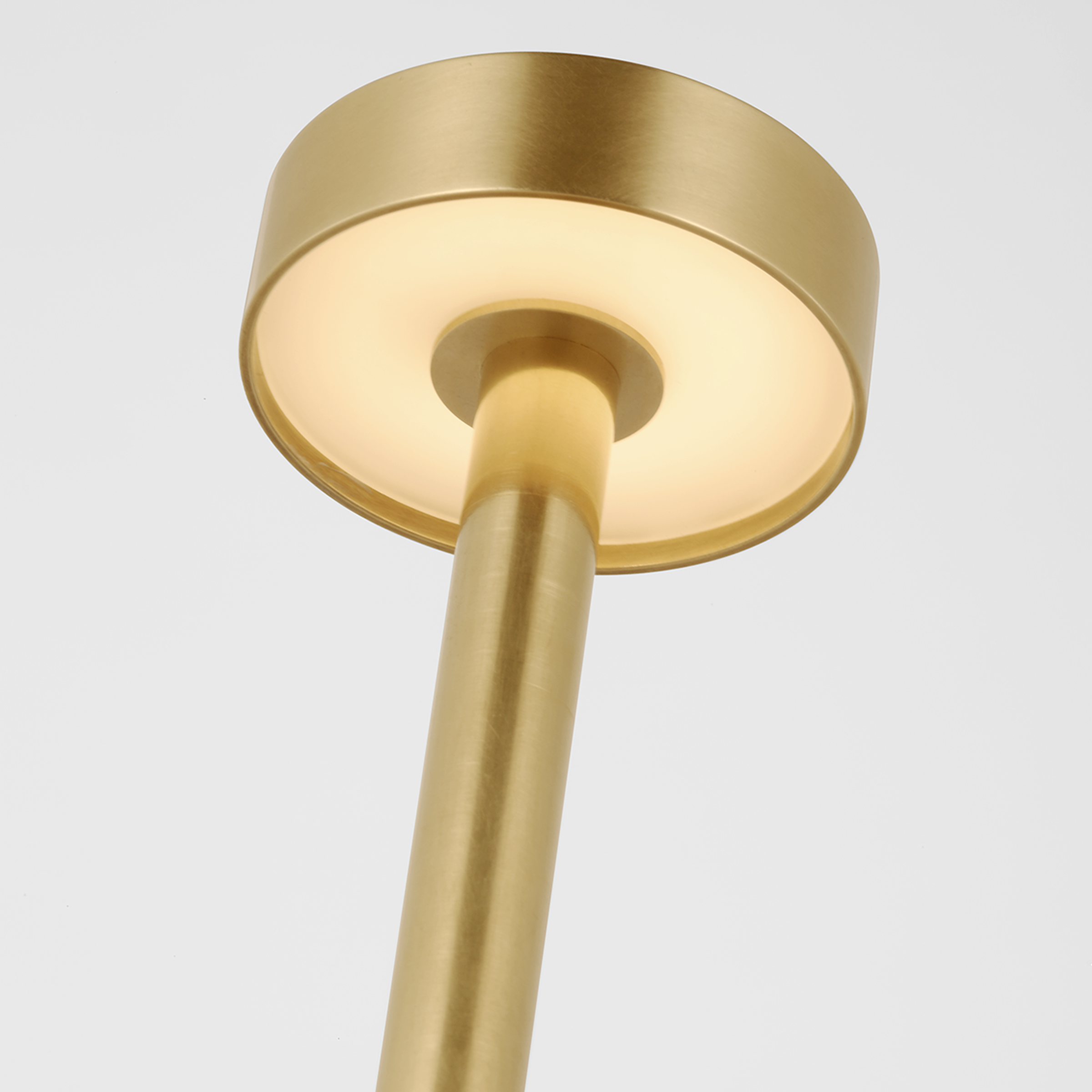 Moneta Short Accent Rechargeable Table Lamp