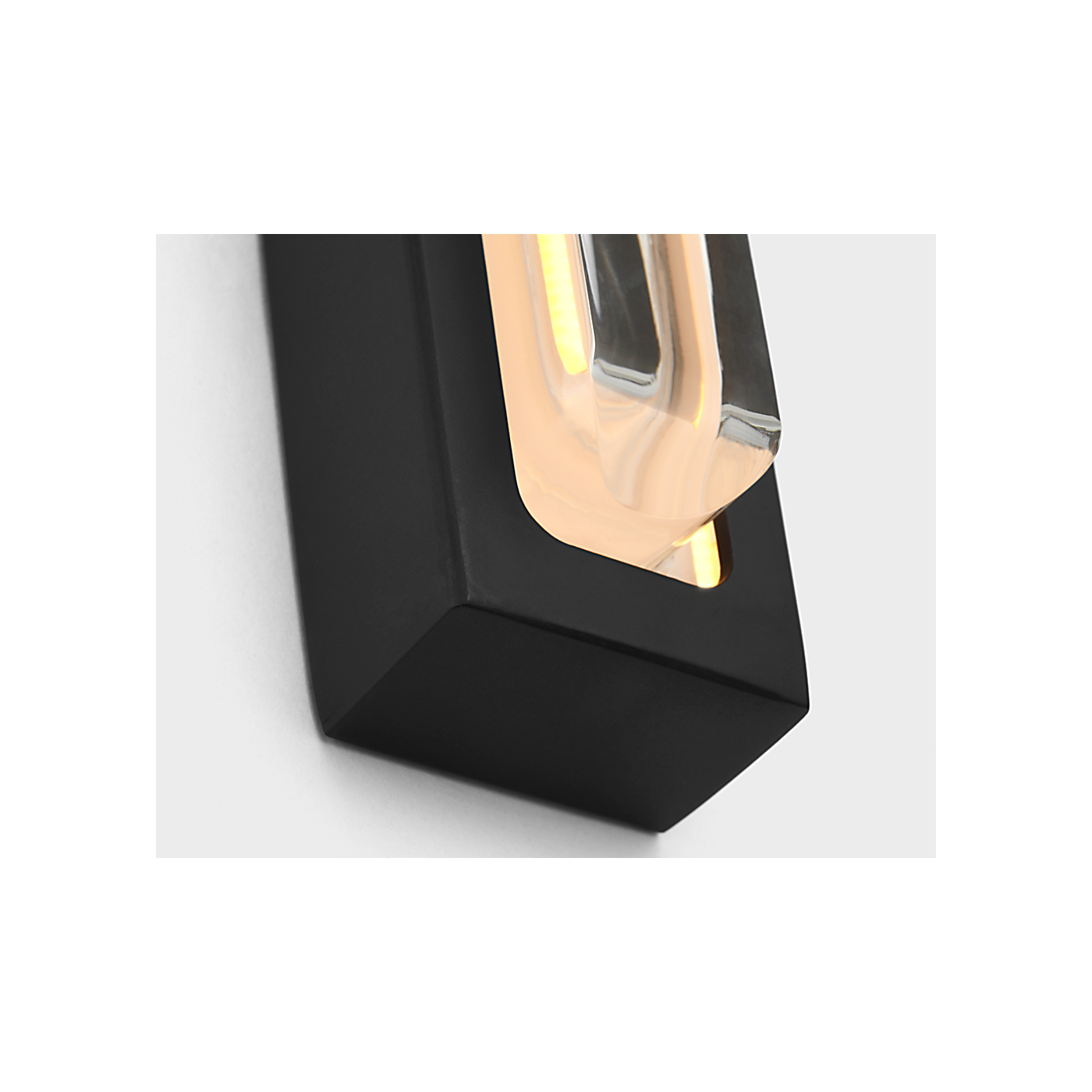 Visual Comfort Bloccare 24 Vanity