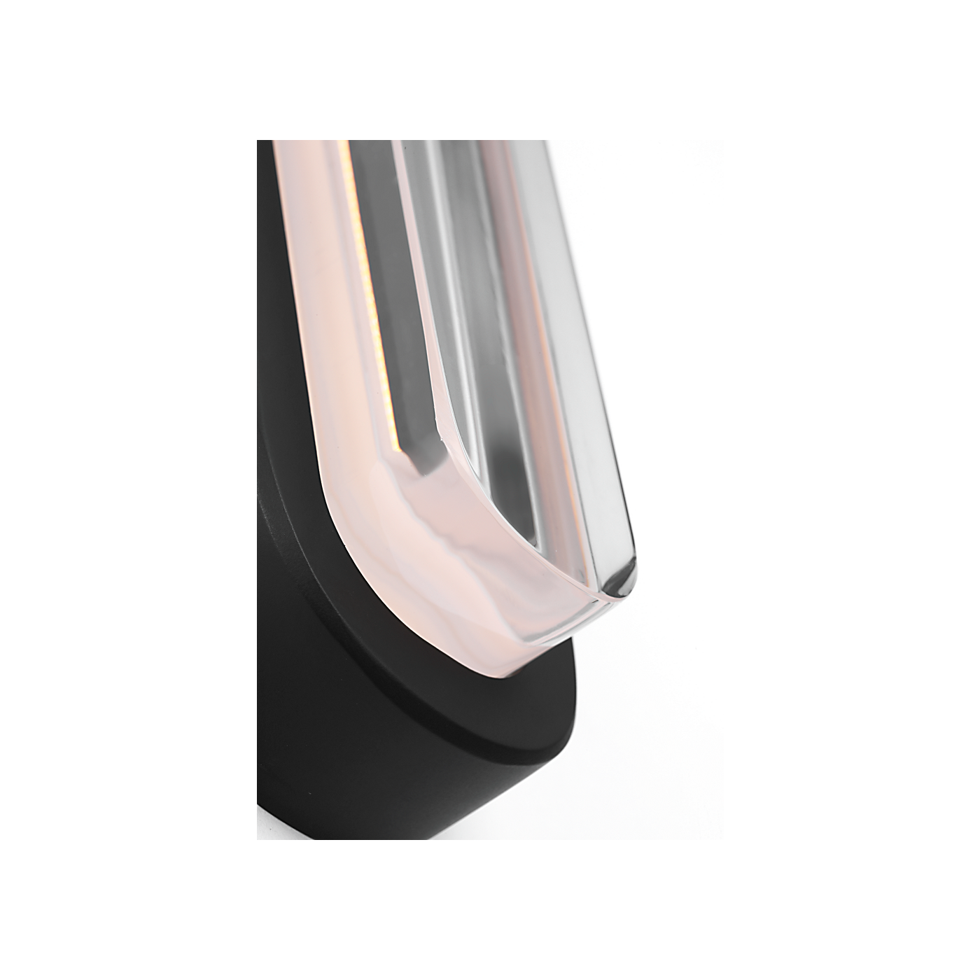 Visual Comfort Emera 18 Vanity