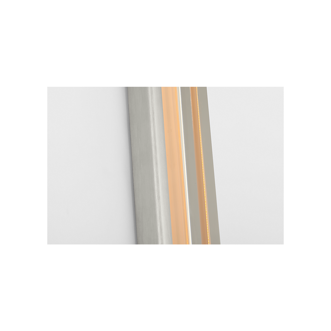 Visual Comfort Emera 24 Vanity