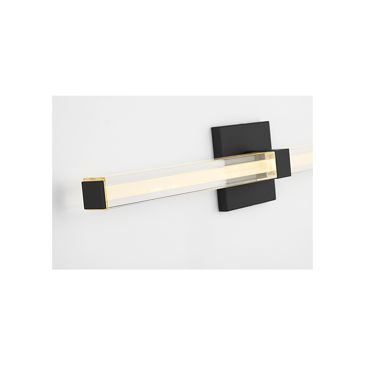 Visual Comfort Reiya Square 24 Vanity