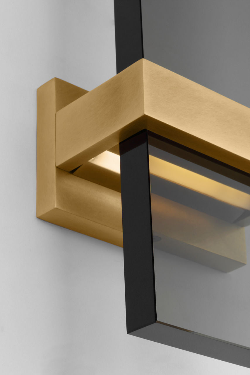 Flyta Small Sconce