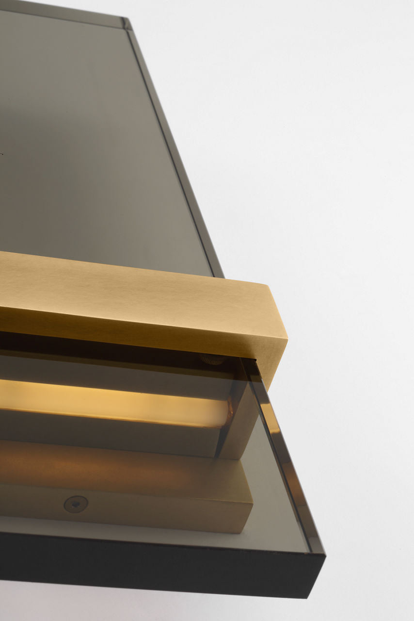 Flyta Medium Sconce