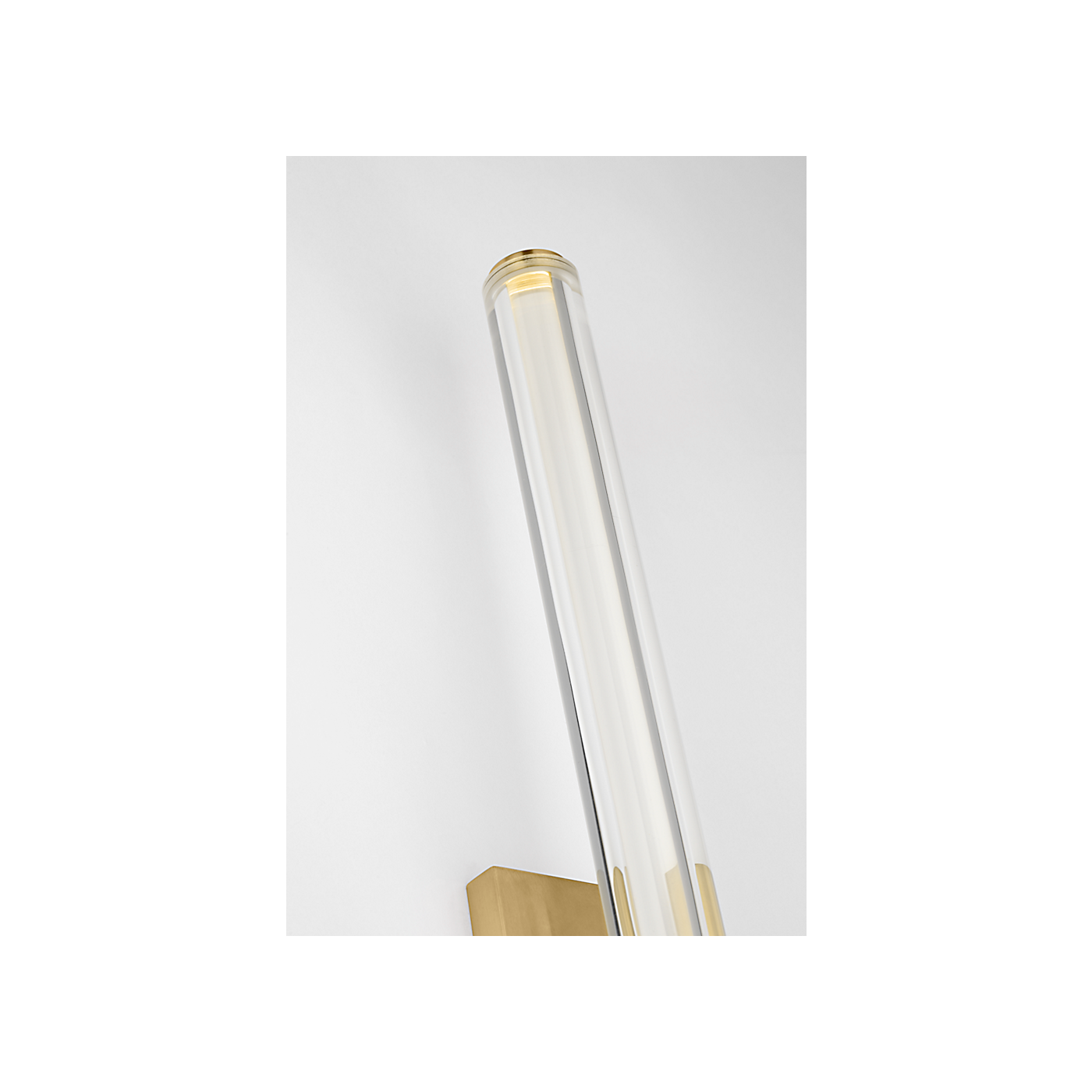 Visual Comfort Reiya Round 13 Sconce