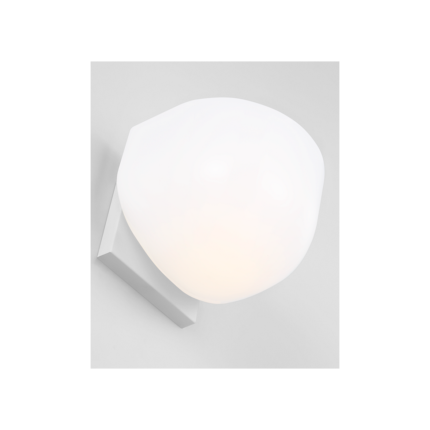 Visual Comfort Cheverny Small Bath Sconce