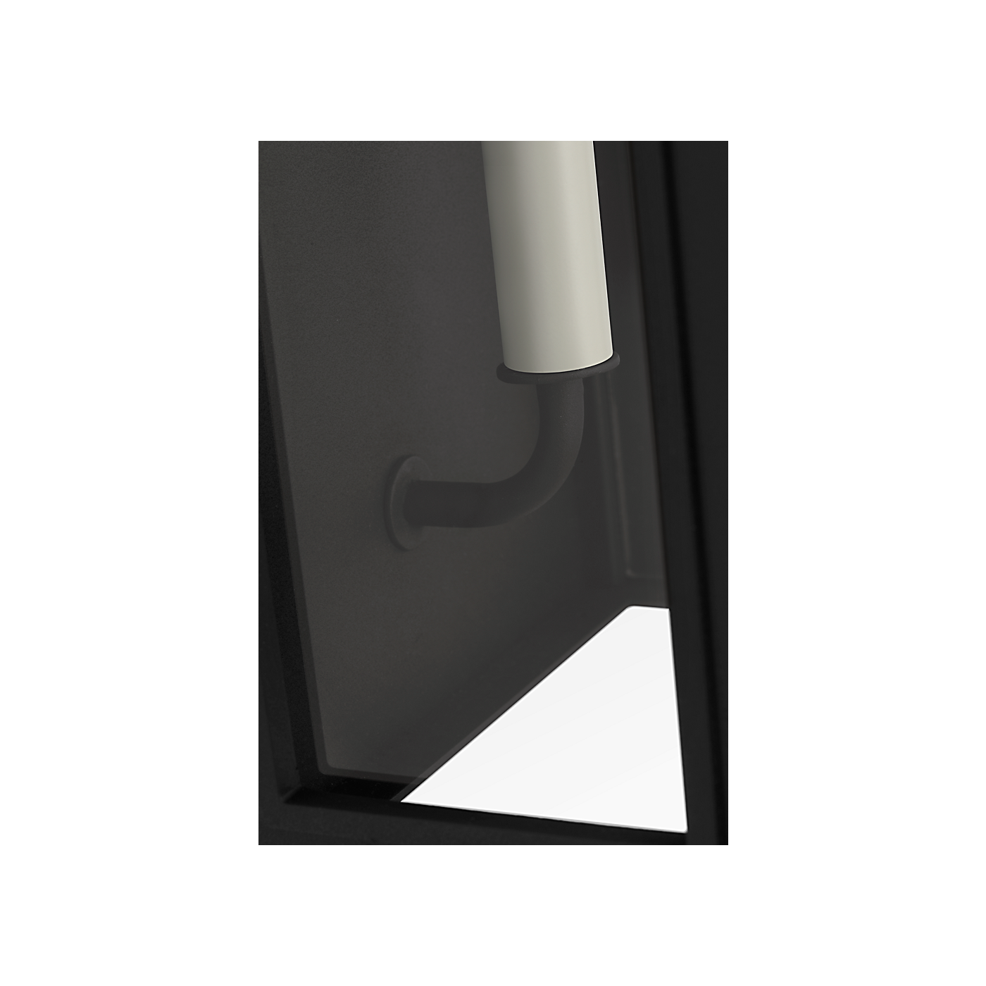 Visual Comfort Modesto 15 Wall Lantern