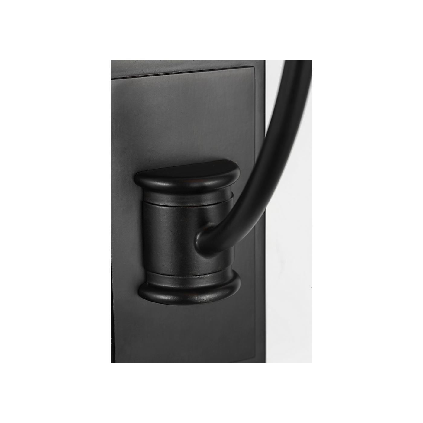 Visual Comfort Marina 18 Sconce