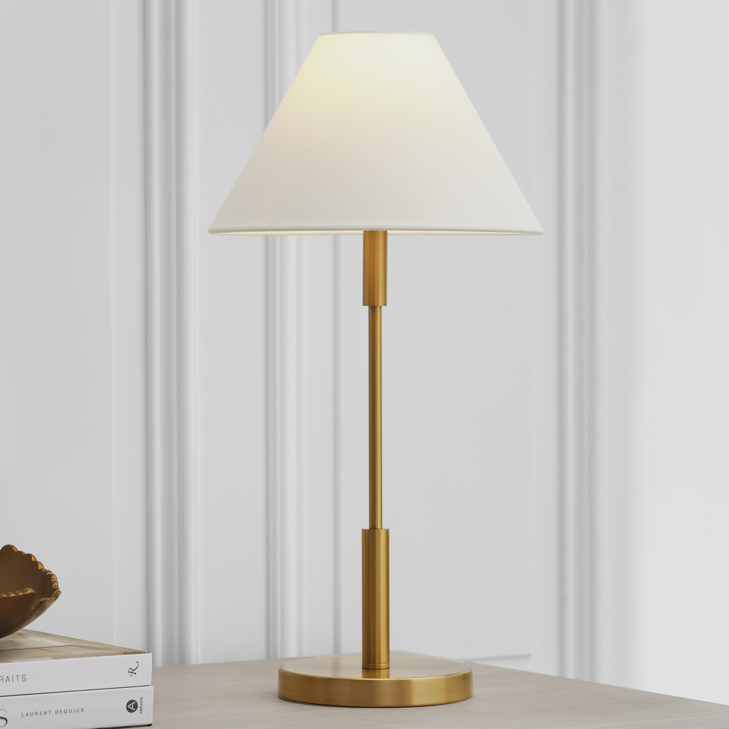 Porteau Medium Table Lamp