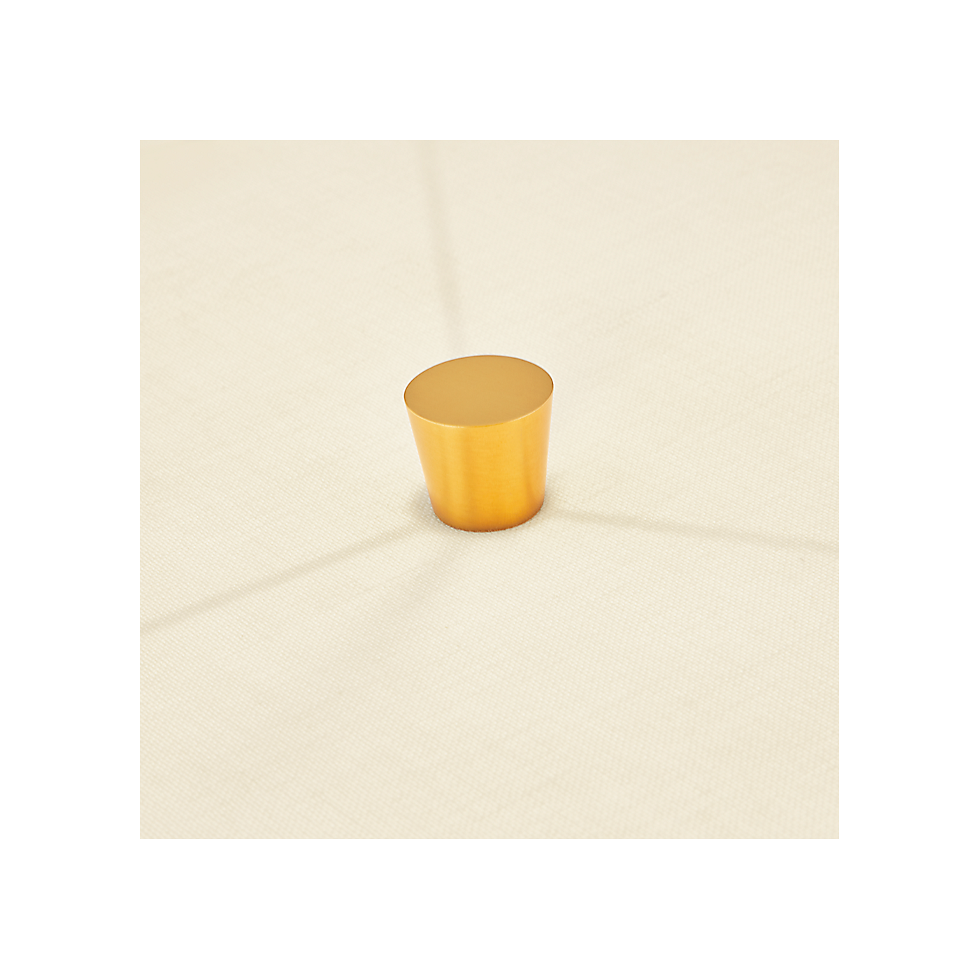 Visual Comfort Amber 21 Table Lamp
