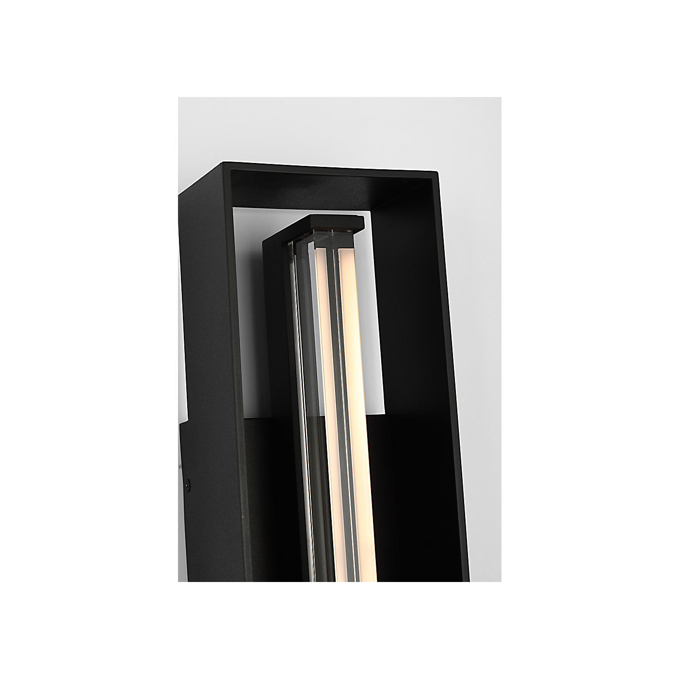 Visual Comfort Abner 16 Lantern