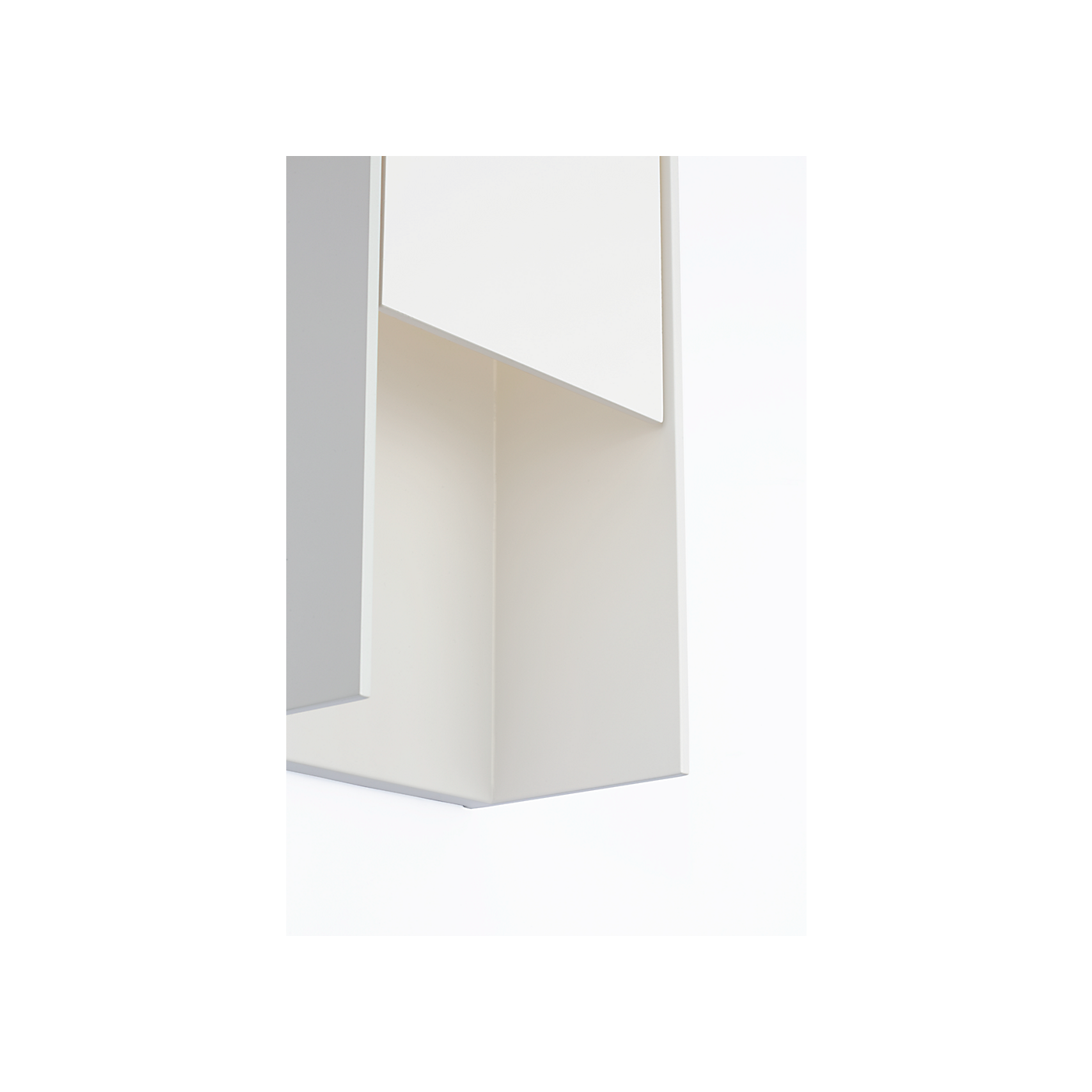 Visual Comfort Align 15" Shielded Wall Light