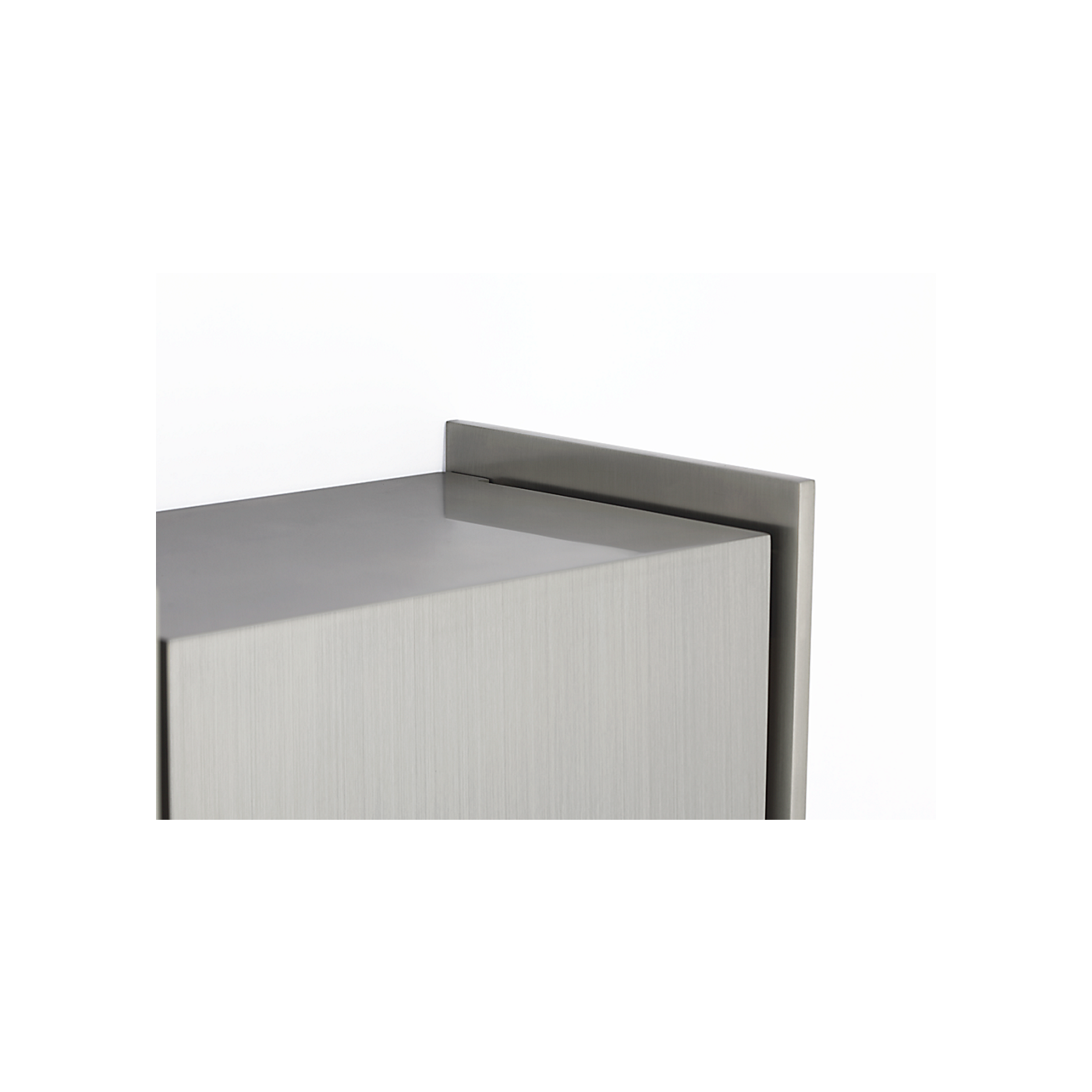 Visual Comfort Align 15" Shielded Wall Light