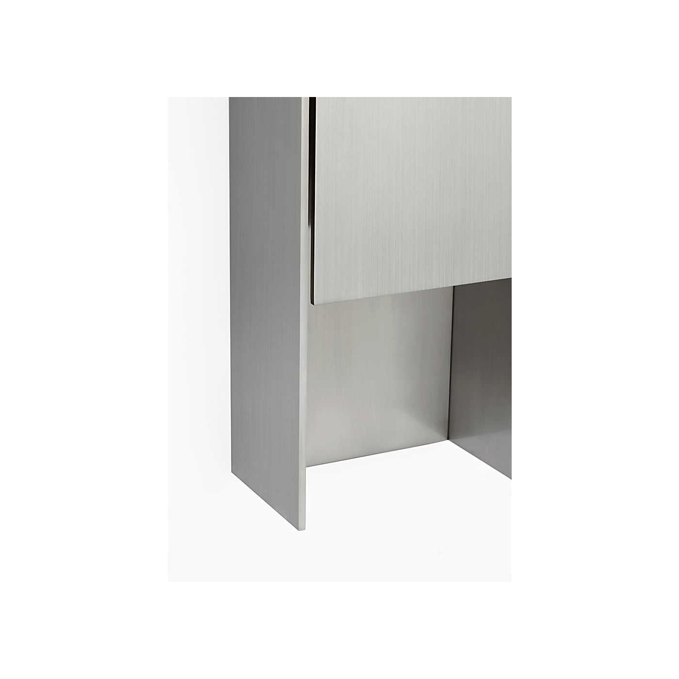 Visual Comfort Align 25" Shielded Wall Light