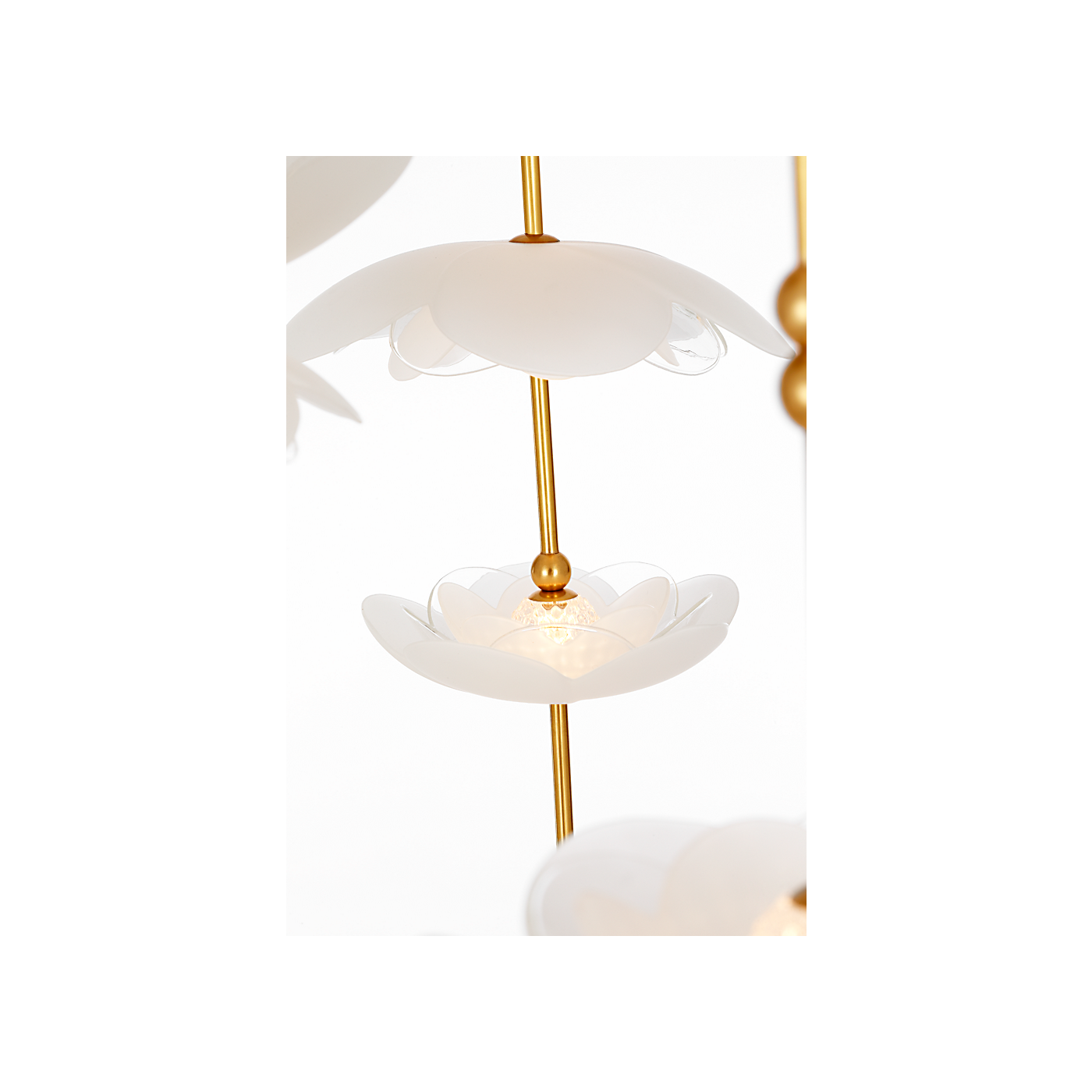 Visual Comfort Petaluma 28" Cascading Chandelier