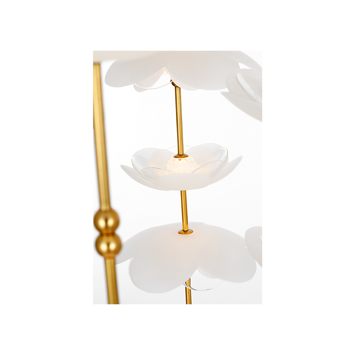 Visual Comfort Petaluma 28" Cascading Chandelier