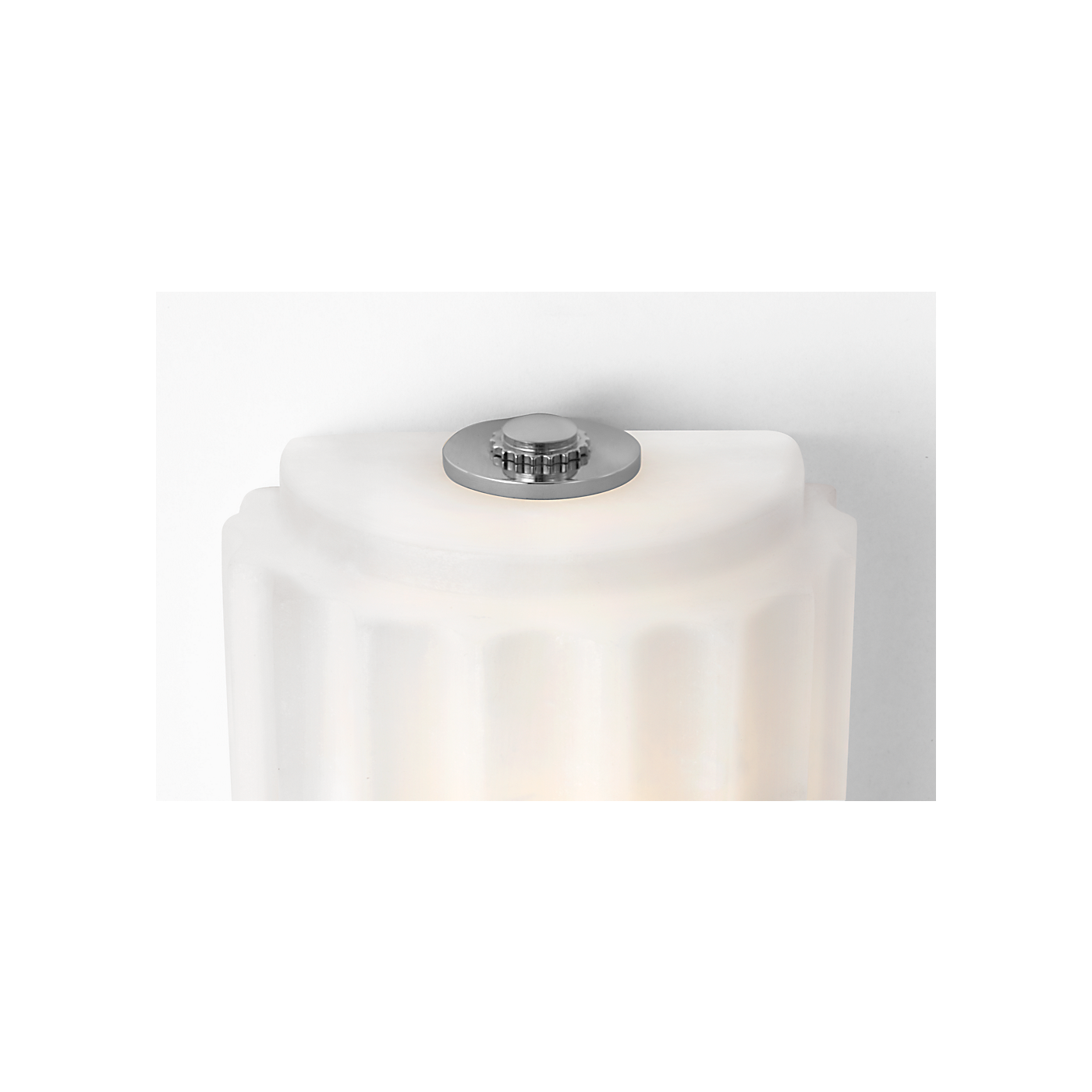 Visual Comfort Madden 19" Fluted Linear Sconce