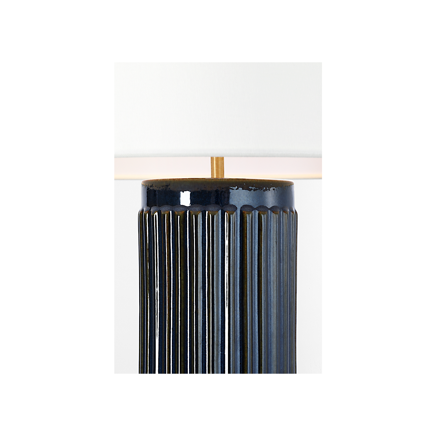 Visual Comfort Ellora 28" Table Lamp